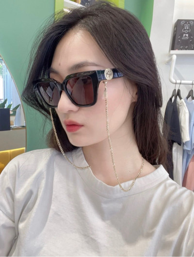 Kính râm Gucci mẫu hot 2022 ✨