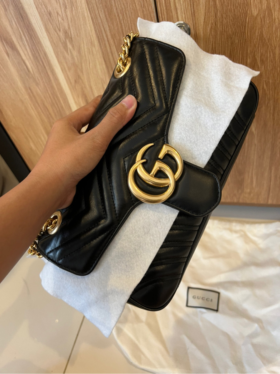 Gucci marmont size 26