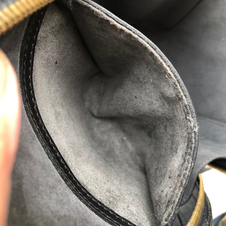 ❤️Louis vuitton_ "Mabillion" Carmine Black Epi Leather Zip Around Backpack: