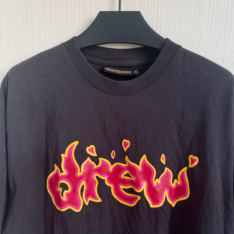 Tee d.r.e.w chữ đỏ size XS - 98%