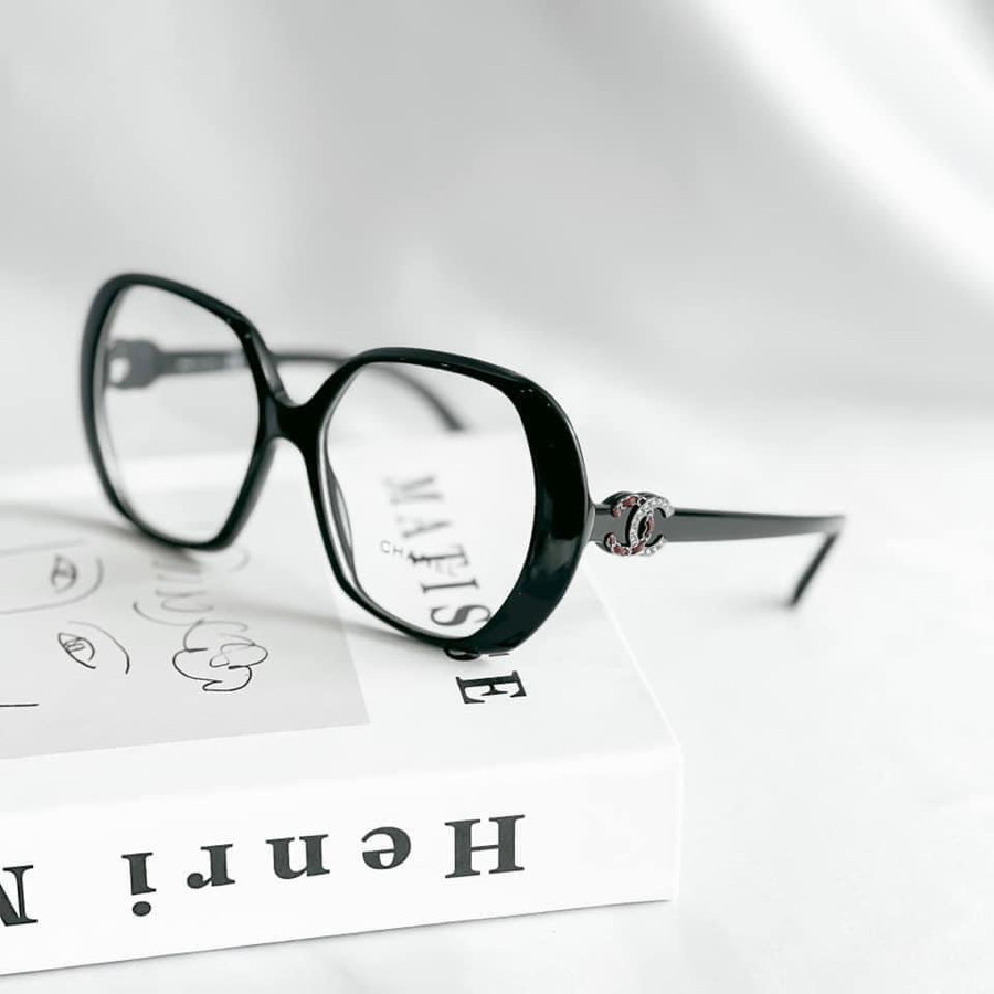 Kính cận Chanel new ss 2022 ✨