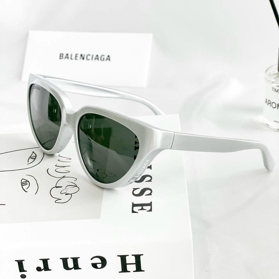 Kính râm Balenciaga kiểu dáng thể thao new ss 2022 ✨