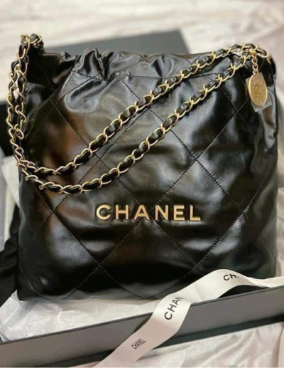 Túi Chanel hobo đen khoá gold