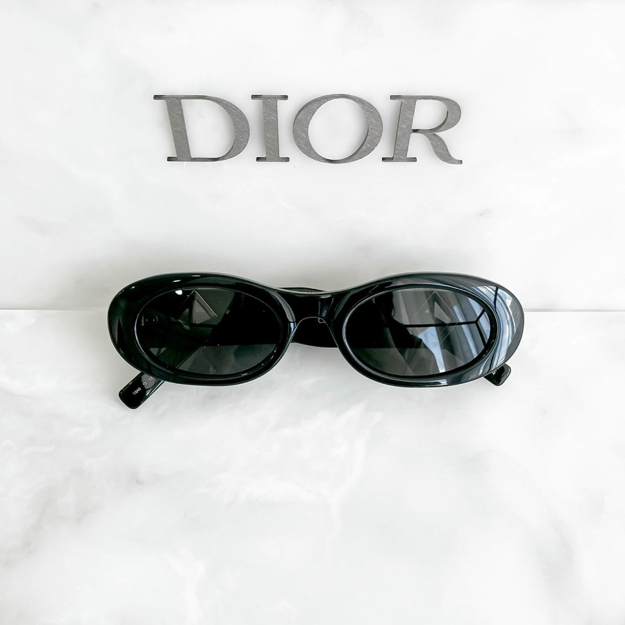 Kính râm Dior new ss 2022 chất chơi ✨
