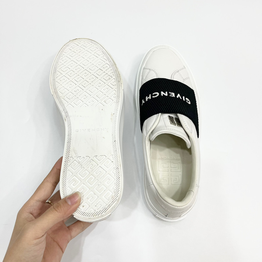 Slipon g.v.c ss mới size 37 - 98% only