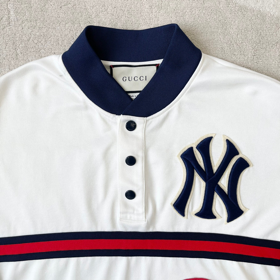 Swter g.c x mlb size S - 98%