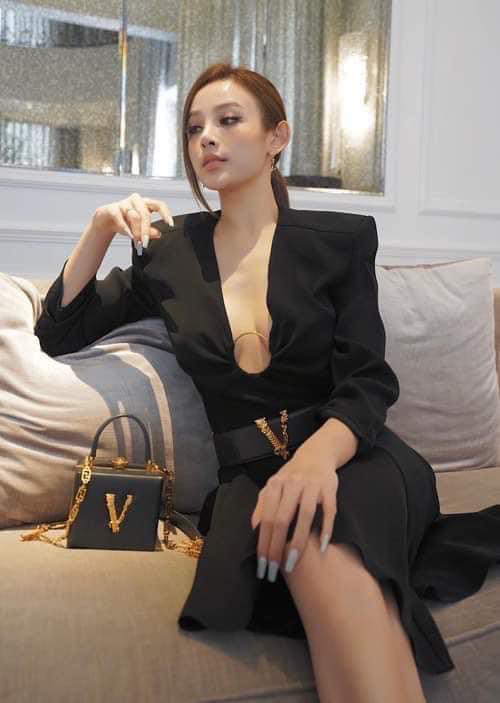 Nịt Versace