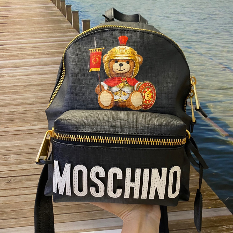 Balo Moschino