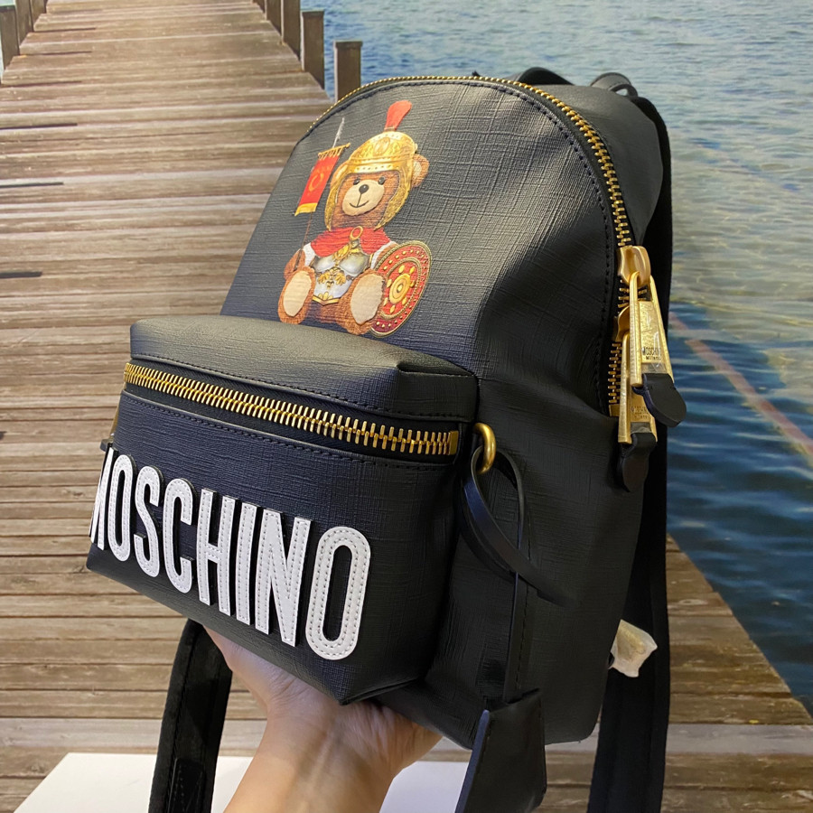 Balo Moschino