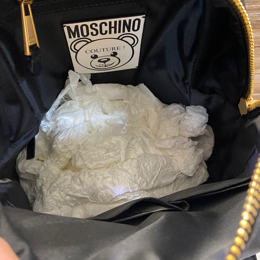 Balo Moschino