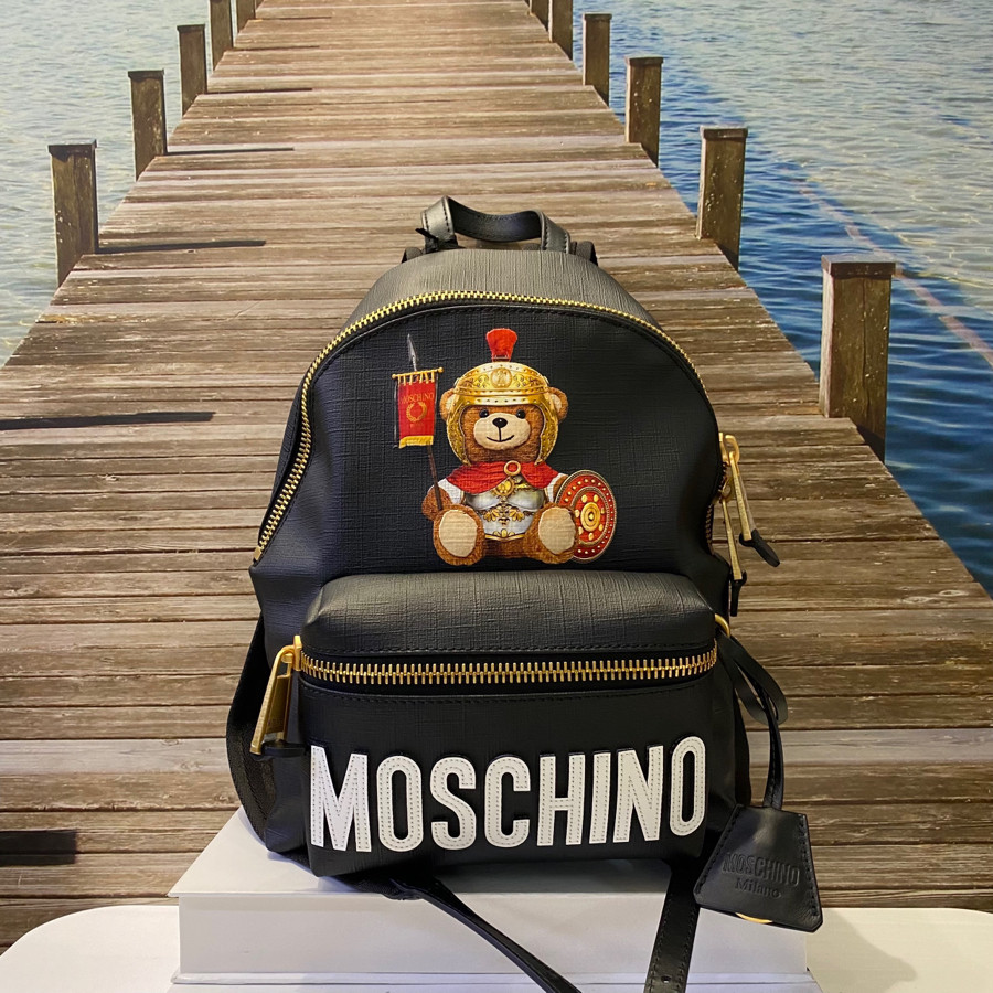 Balo Moschino