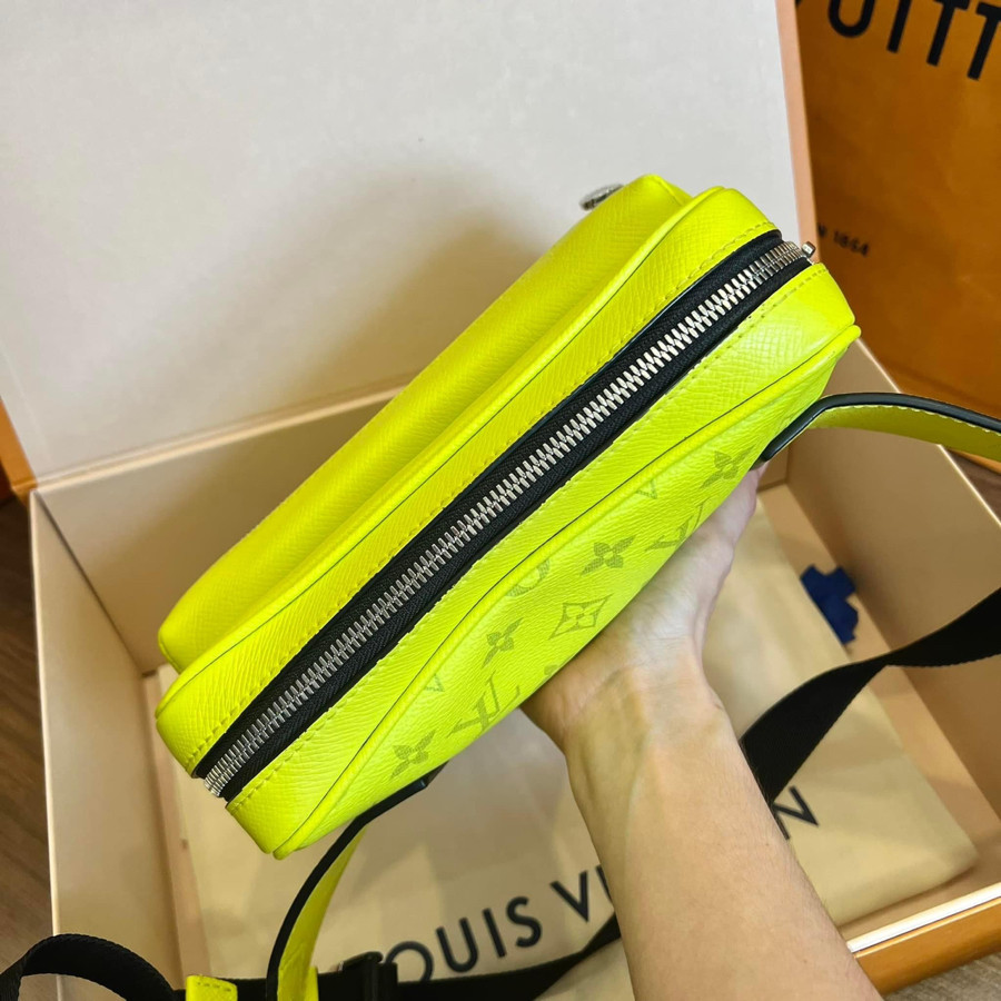 Bumbag LV YELLOW OUTDOOR BUMBAG