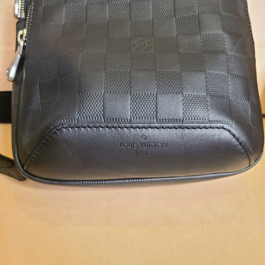 Túi LV DAMIER INFINI LEATHER AVENUE SLING BAG