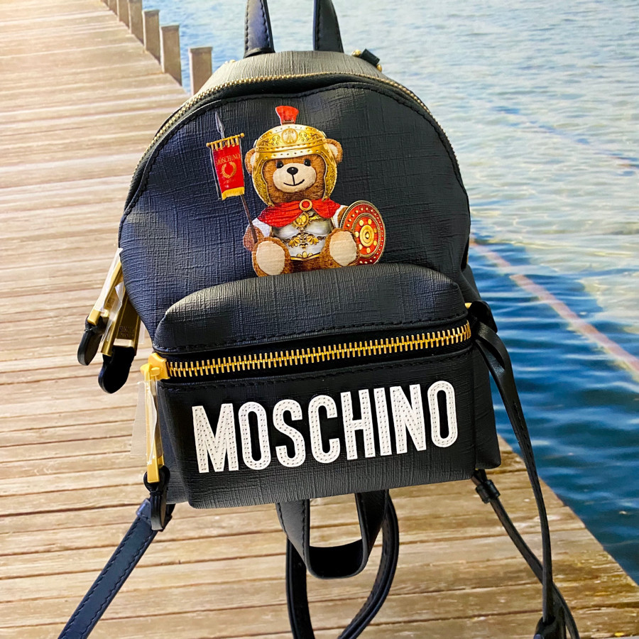 Balo Moschino