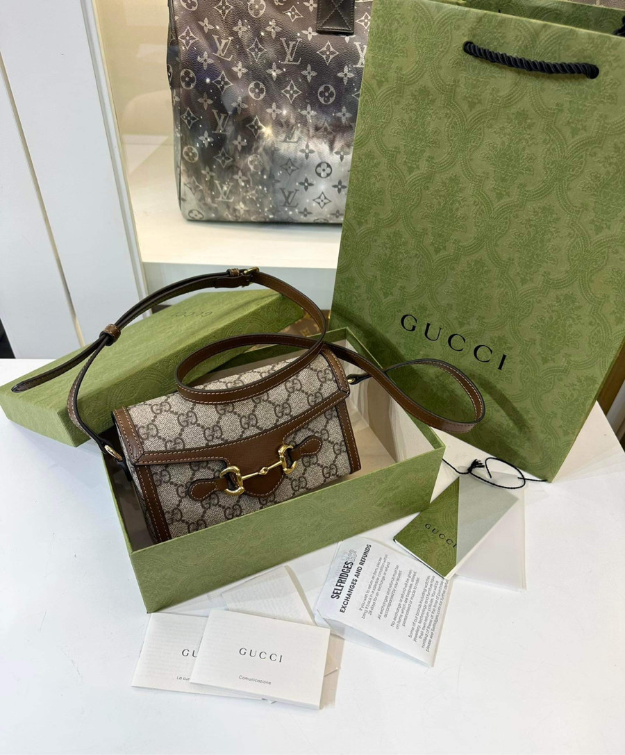 Gucci woc GG