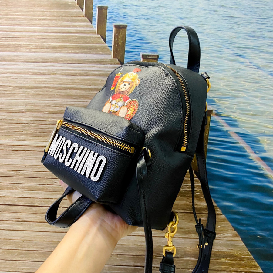 Balo Moschino