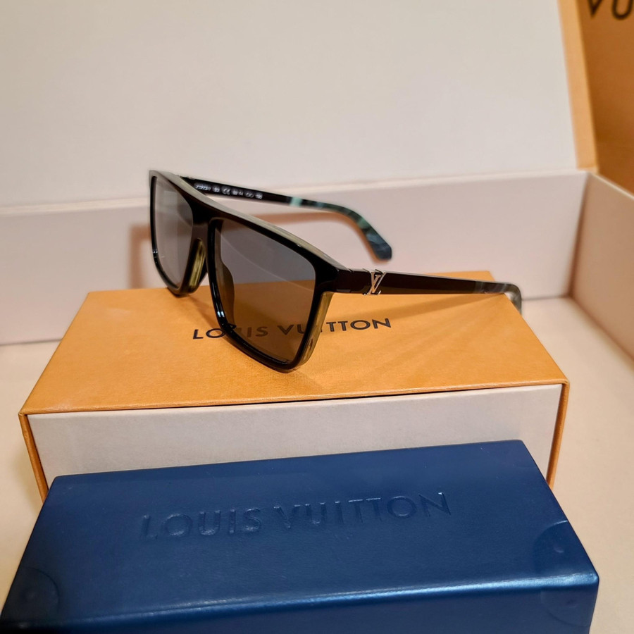 Kính LV PORTLAND SUNGLASSES