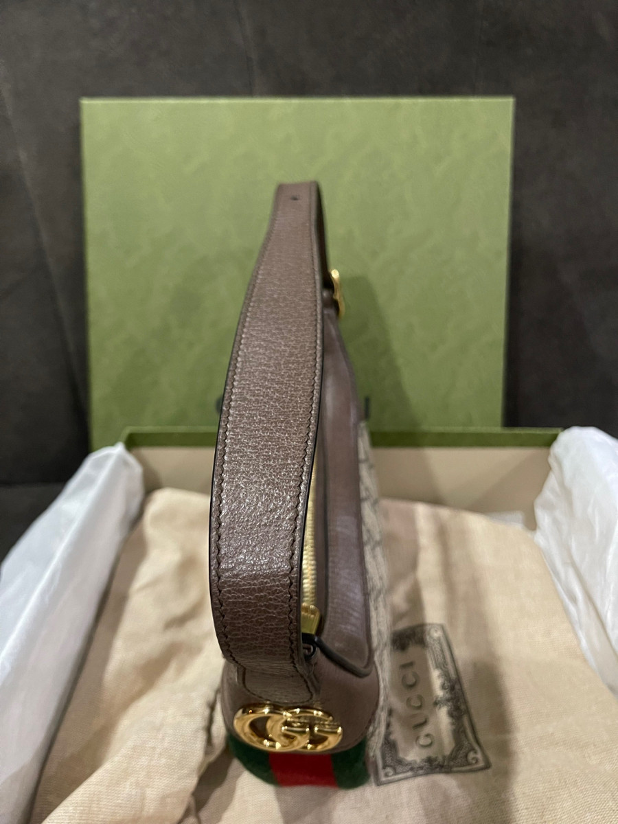 Kẹp nách Gucci