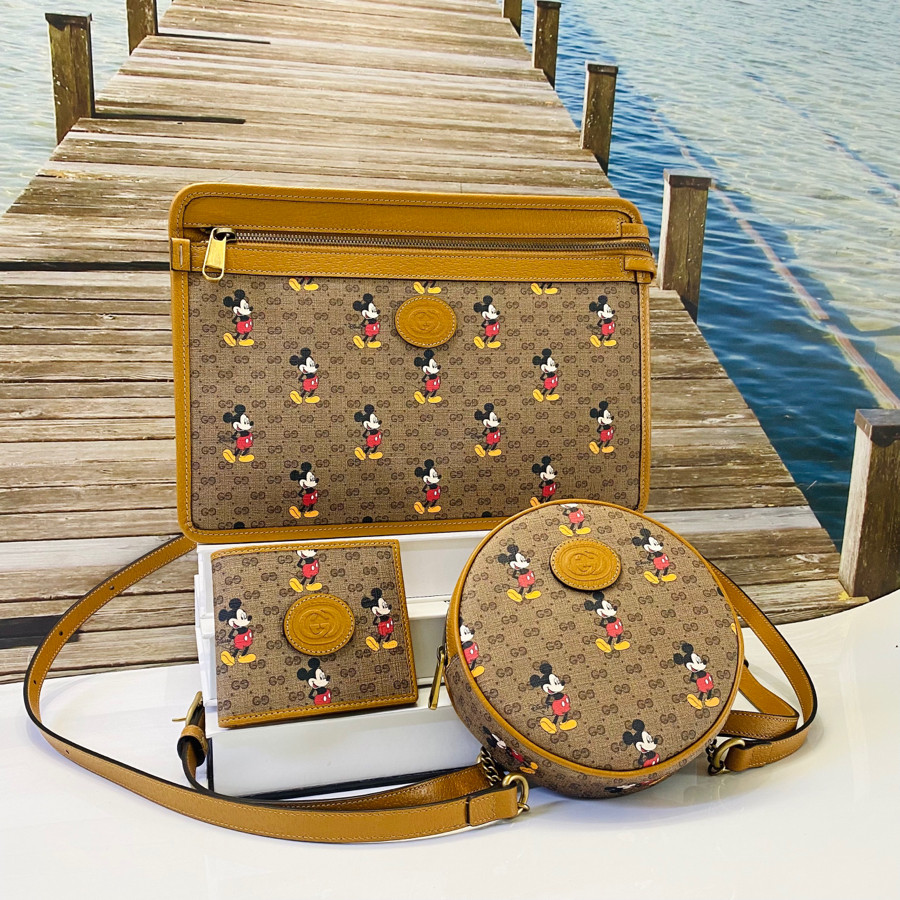 Nguyên set GC ( clutch / balo / ví)
