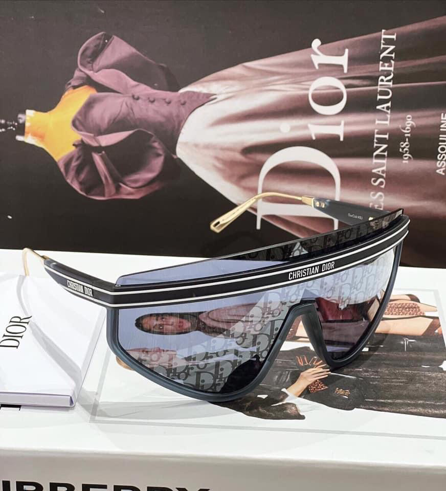 Kính Dior