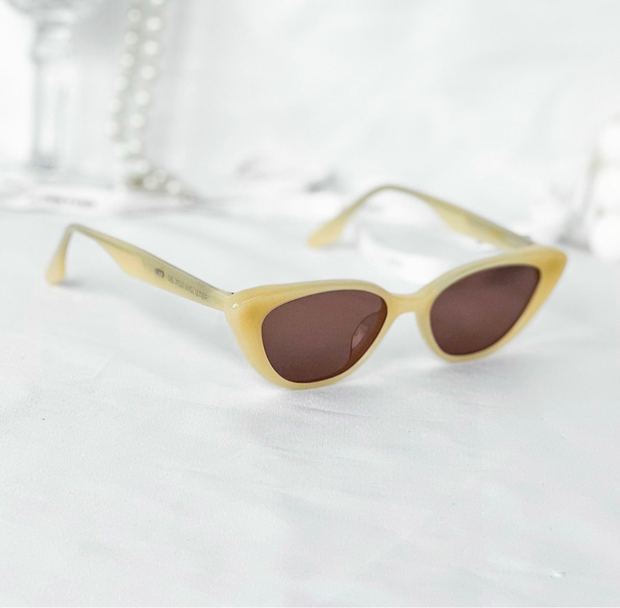Kính râm gm Crella new ss 2023, phối màu dịu nhẹ ✨
