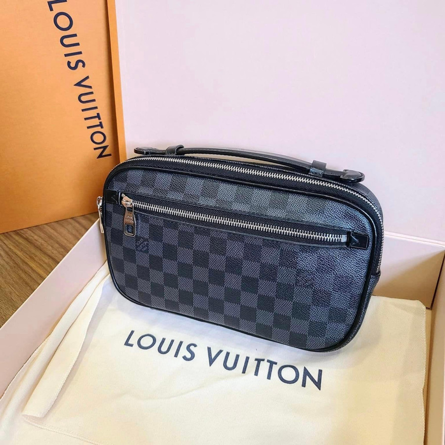 LOUIS VUITTON DAMIER GRAPHITE AMBLER BUMBAG