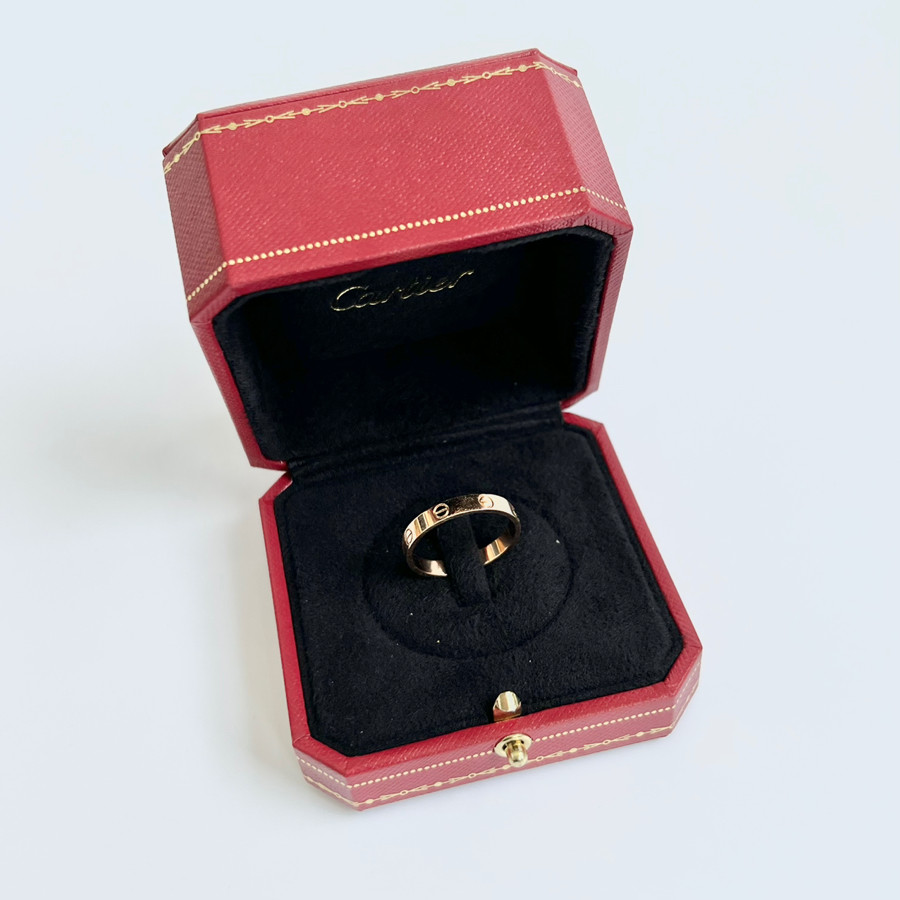 Nhẫn Cartier size 63 vàng