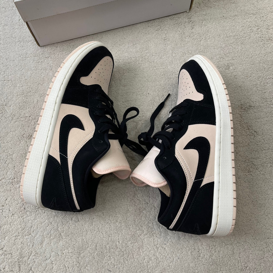 Giày Jordan1 Low Guava size 42.5 NEW