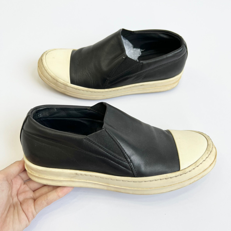 Giày Slip on RO size 37