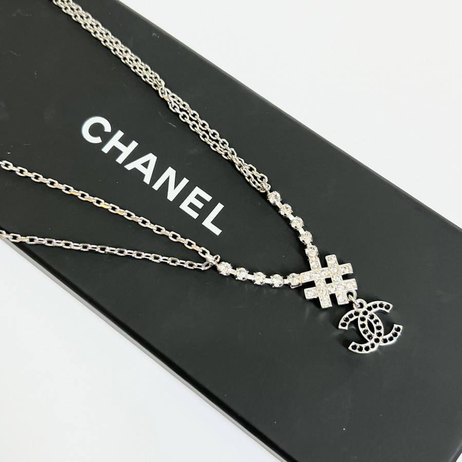 Dây chuyền Chanel