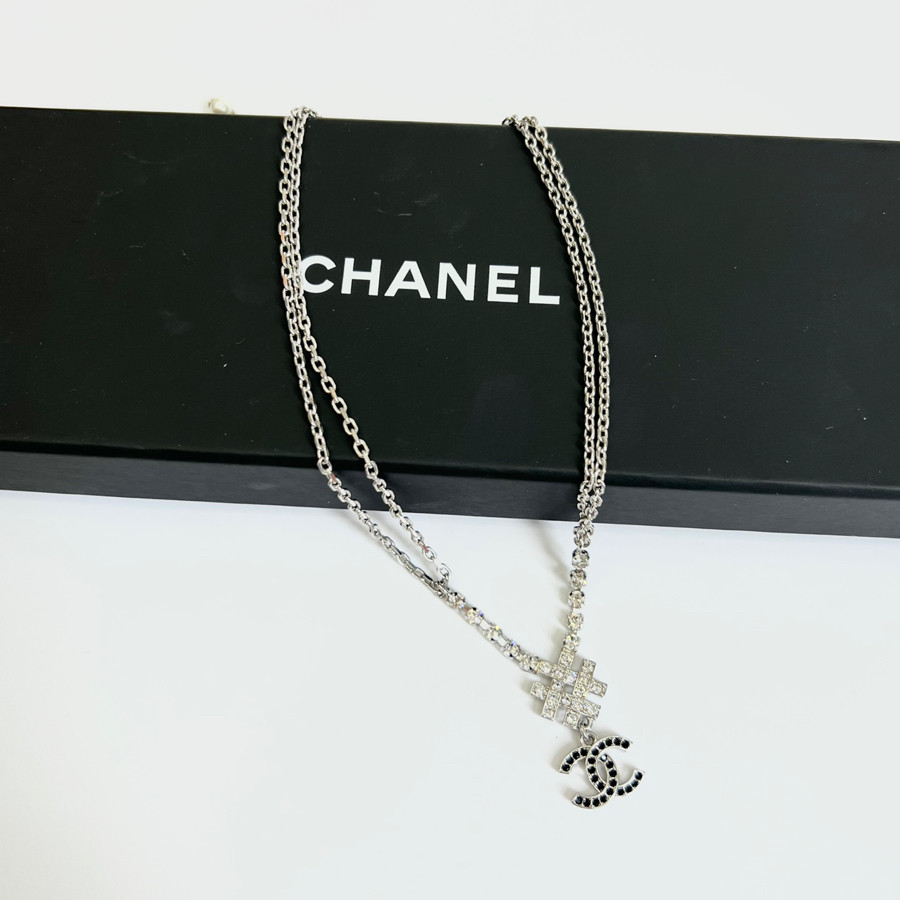 Dây chuyền Chanel