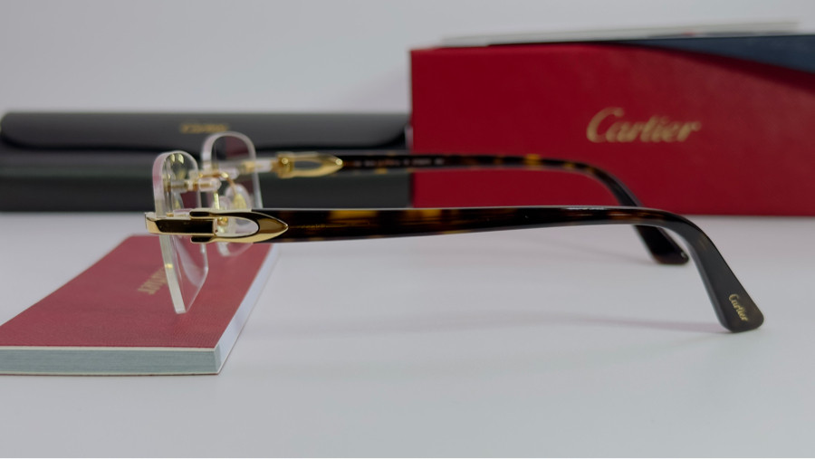 Kính Cartier