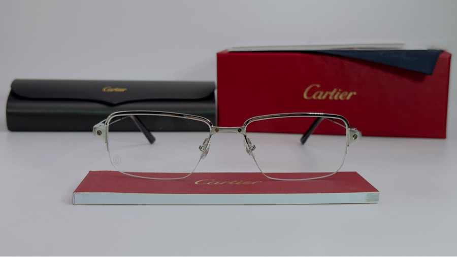 Kính Cartier