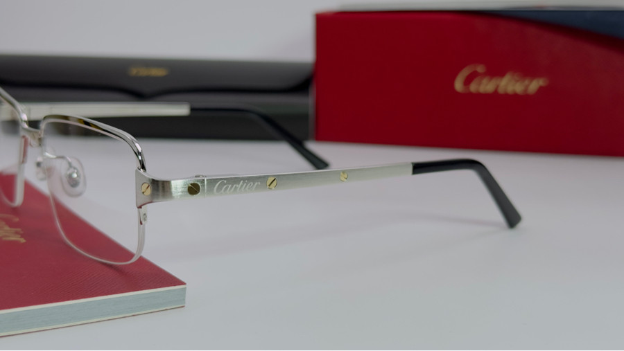 Kính Cartier
