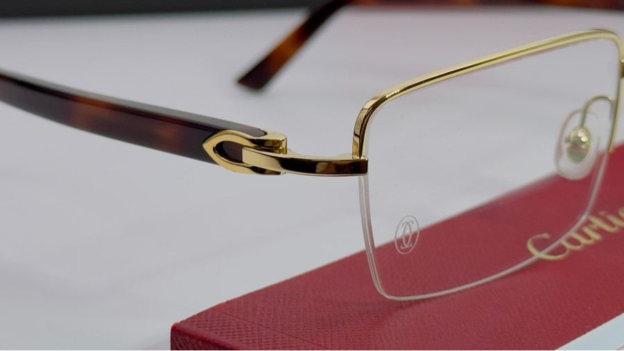 Kính Cartier
