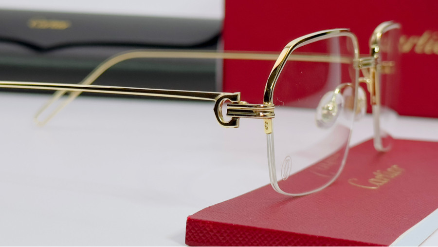 Kính Cartier