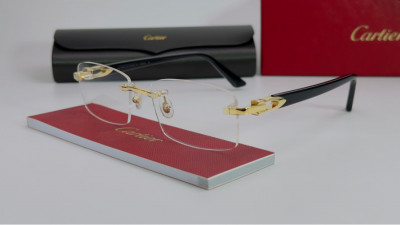 Kính Cartier