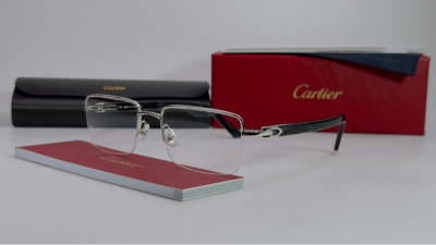 Kính Cartier
