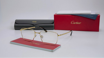Kính Cartier