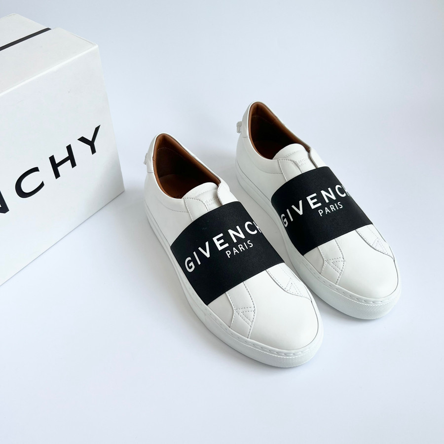 Slipon Givenchi size 40.5 NEW