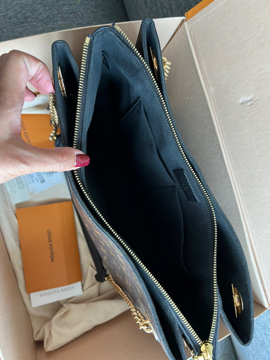 Lv tote bag