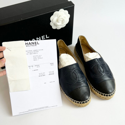 Giày cói Chanel
