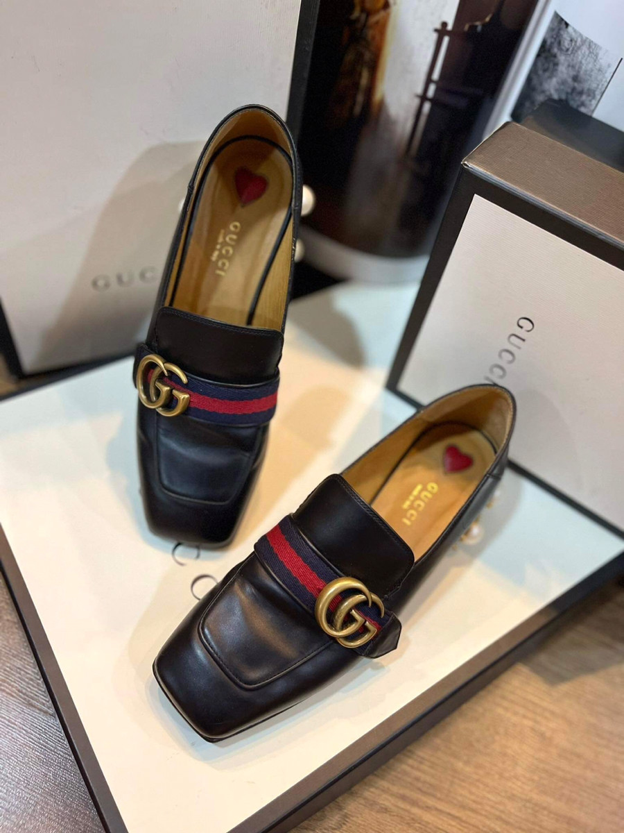 Giày gucci  loafer pearl đen sz 36 fullbox