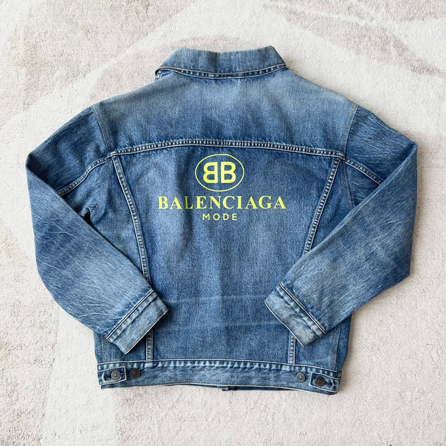 Áo khoác Jacket Balenciaga