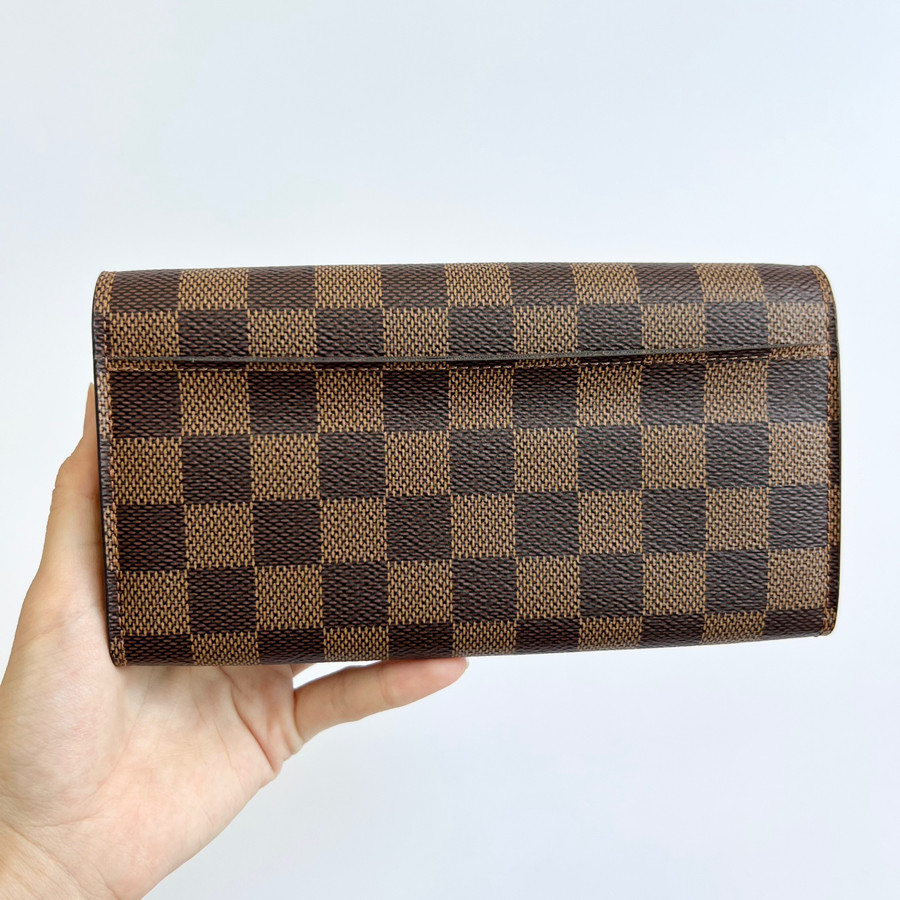 Ví Louis Vuitton