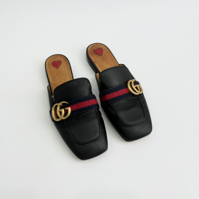 Dép sục Gucci tim