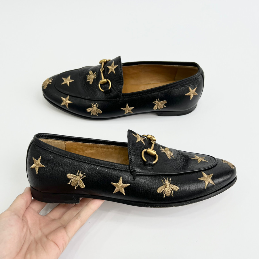 Giày Loafer Gucci ong