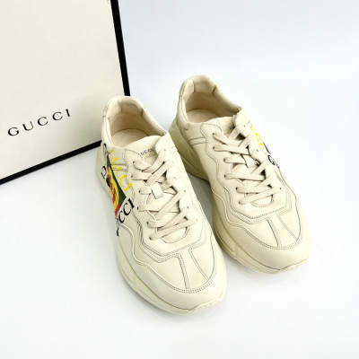 Giày sneaker Gucci logo vuông