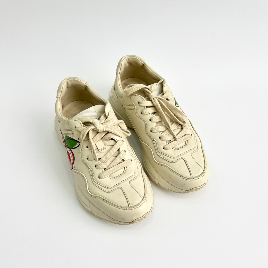 Giày sneaker Gucci Táo