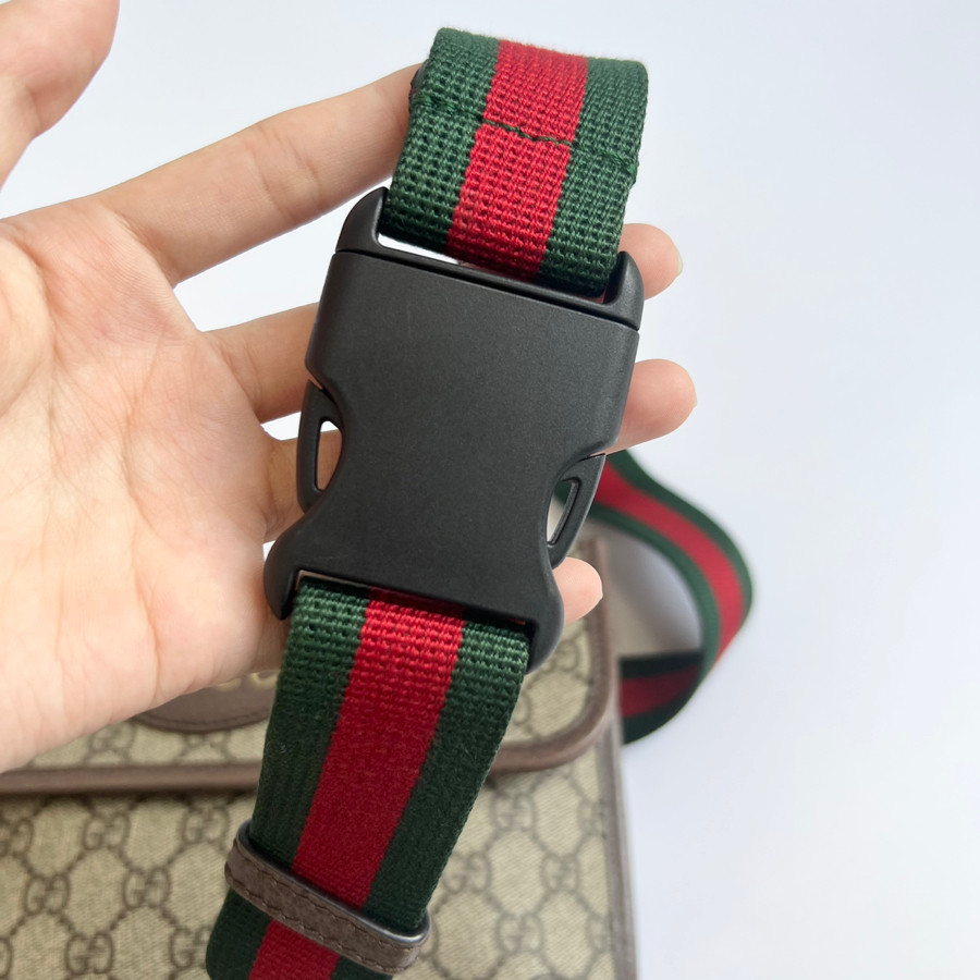 Túi Supreme Gucci